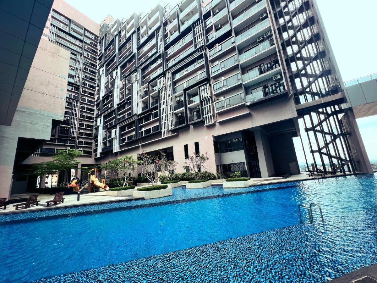 Imperio Residences Melaka Malacca Exterior photo